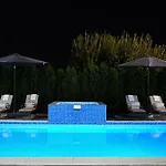 فيلة Luxia Private Estate Sauna & Pool X Jacuzzi With Fireplace Outdoor Lounge