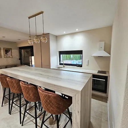 Villa Luxia Private Estate Sauna & Outdoor Lounge With Fireplace Bihac