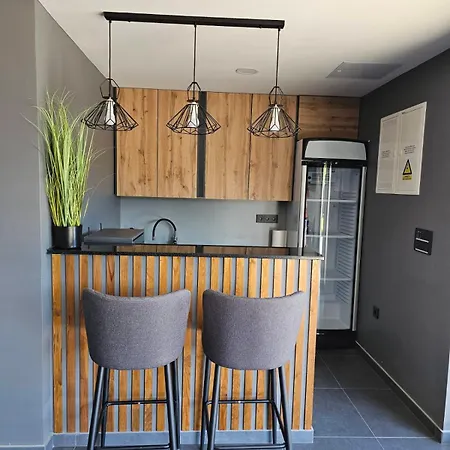 Luxia Private Estate Sauna & Outdoor Lounge With Fireplace וילה Bihać