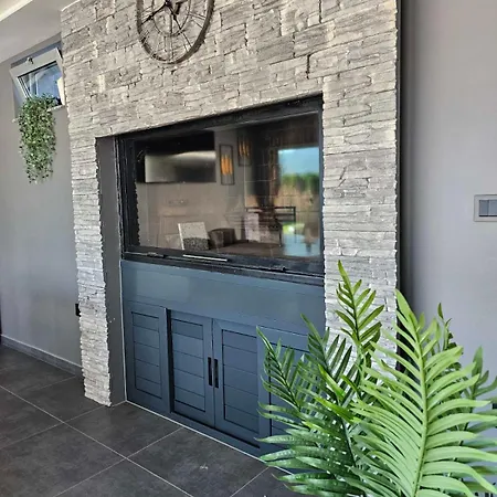 Luxia Private Estate Sauna & Pool X Jacuzzi With Fireplace Outdoor Lounge Villa