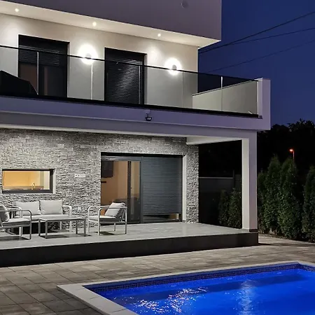 וילה Luxia Private Estate Sauna & Outdoor Lounge With Fireplace