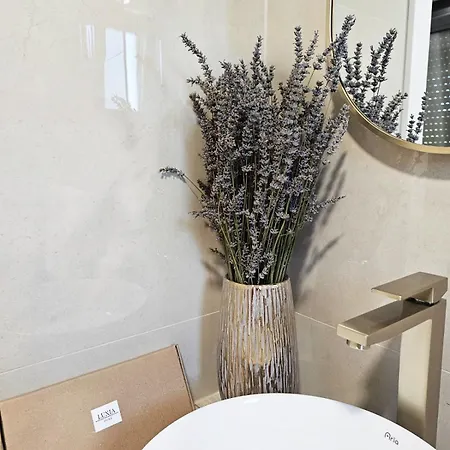 Luxia Private Estate Sauna & Outdoor Lounge With Fireplace Villa