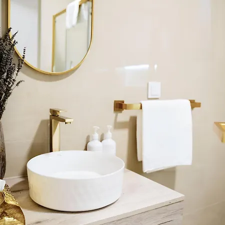 Luxia Private Estate Sauna & Outdoor Lounge With Fireplace וילה *