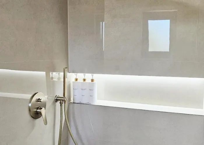 Luxia Private Estate Sauna & Pool X Jacuzzi With Fireplace Outdoor Lounge * Bihać