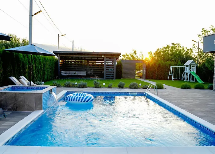 别墅 Luxia Private Estate Sauna & Pool X Jacuzzi With Fireplace Outdoor Lounge